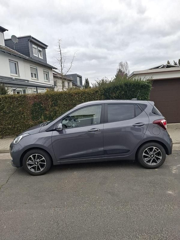 Gebraucht Hyundai i10 84 PS (61 kW) 2020 Kleinwagen