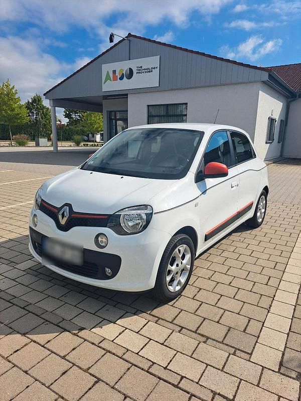 Weiß Gebraucht 2015 Renault Twingo Kleinwagen | 5.000 € (Guter Preis) - Bild 1/4