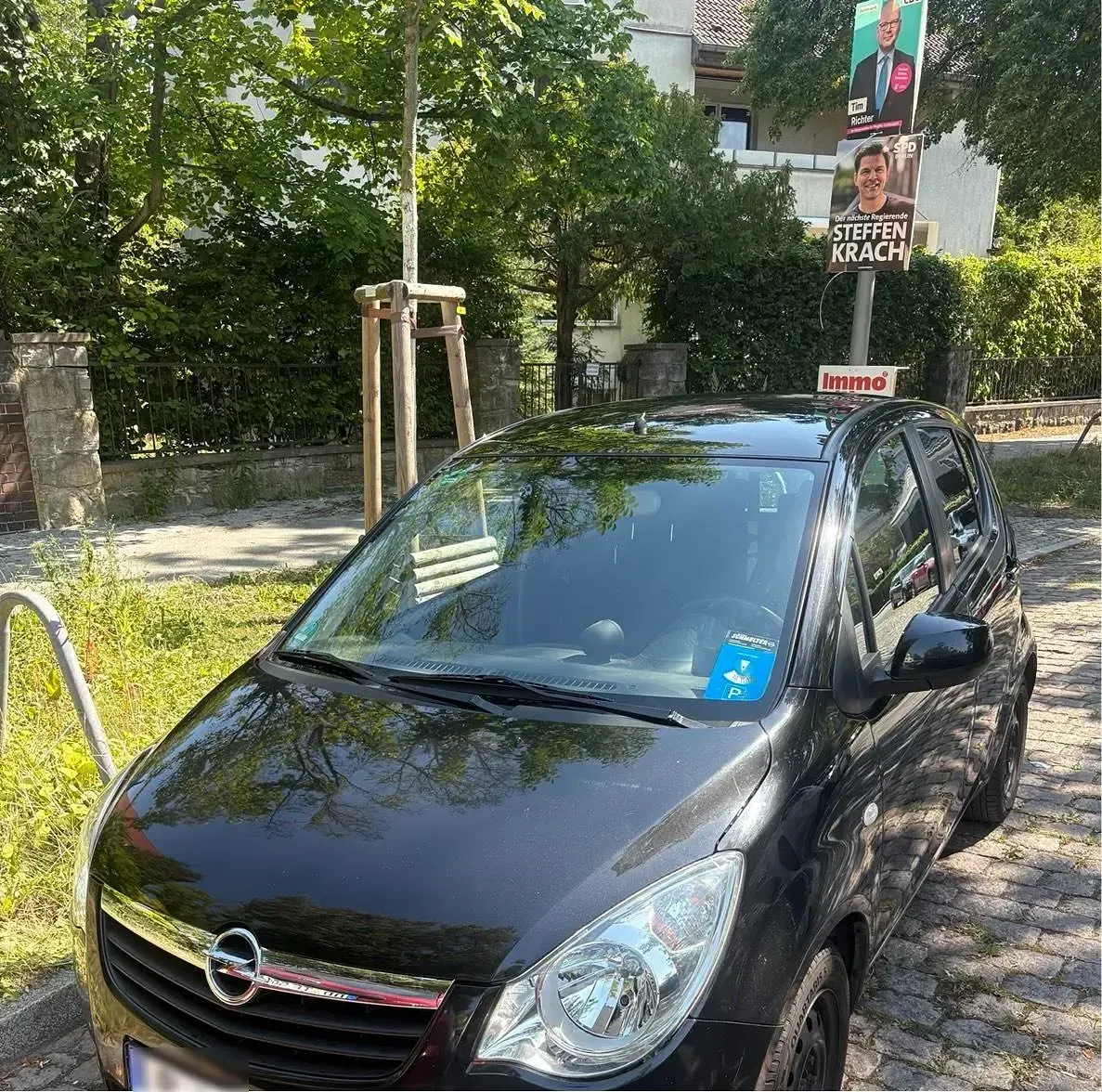 Gebraucht Opel Agila 69 PS (50 kW) 2009 Schwarz Kleinwagen