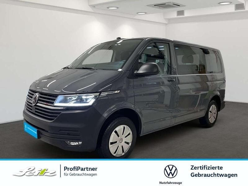 Grau Gebraucht 2020 VW Caravelle Van / Kleinbus | 31.630 € (Guter Preis) - Bild 1/3
