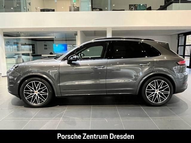 Neu Porsche Cayenne Black Edition 471 PS (346 kW) 2026 Grau SUV