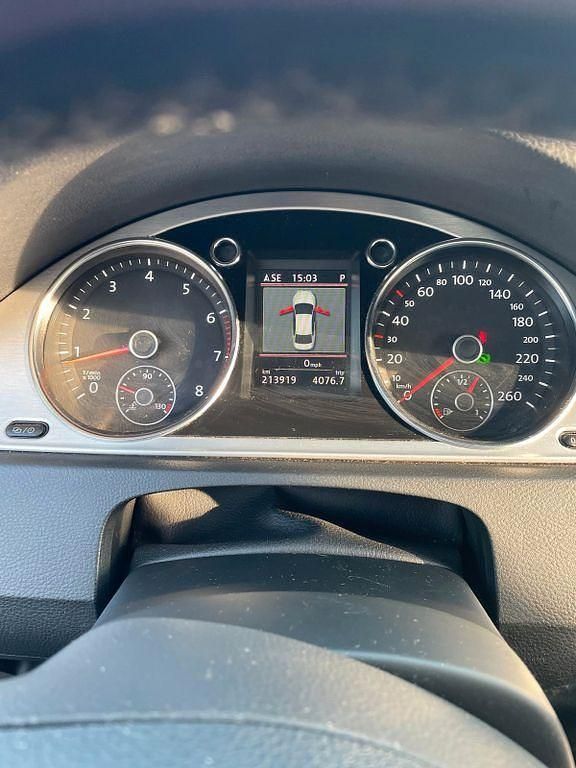 Gebraucht VW Passat Highline 211 PS (155 kW) 2013 Schwarz Limousine