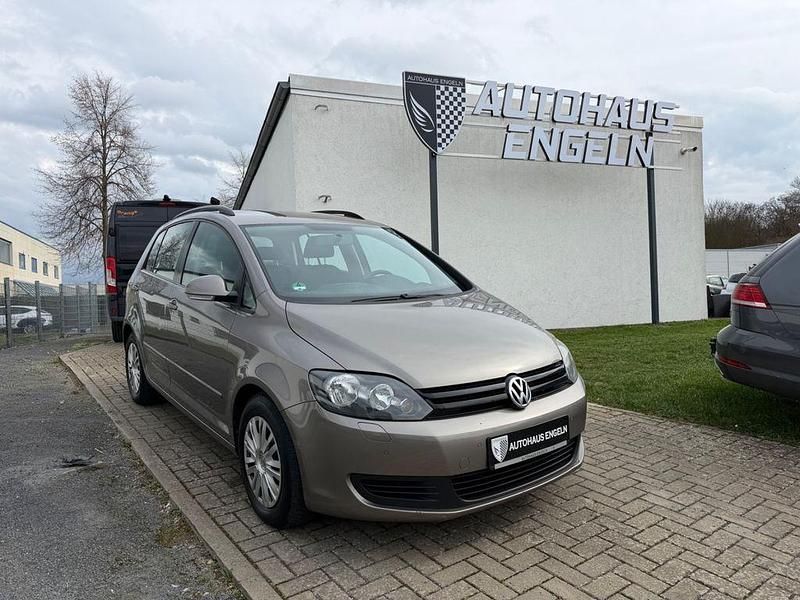 Gebraucht VW Golf VI Trendline 105 PS (77 kW) 2011 Braun Kleinwagen