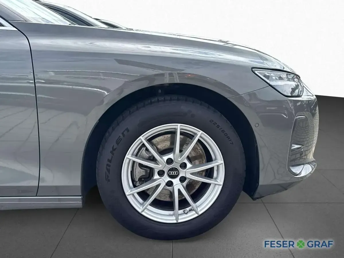 Gebraucht Audi A6 Advanced 204 PS (150 kW) 2025 Chronosgrau metallic Limousine