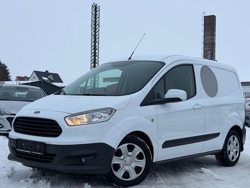 Gebraucht Ford Transit Trend 101 PS (74 kW) 2017 Weiß Van / Kleinbus