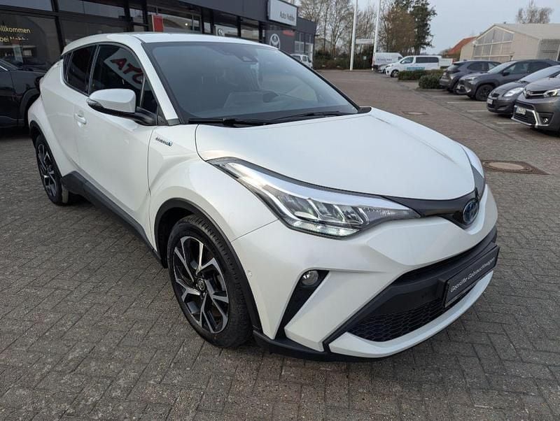 Gebraucht Toyota C-HR Team 184 PS (135 kW) 2021 Novaweiss perleffekt SUV