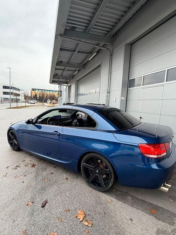 Gebraucht BMW 320 Cabriolet Performance 177 PS (130 kW) 2009 Blau Cabrio