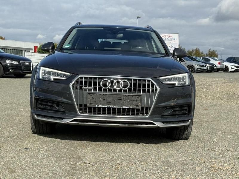 Gebraucht Audi A4 Allroad Ambiente 218 PS (160 kW) 2017 Grau metallic Kombi