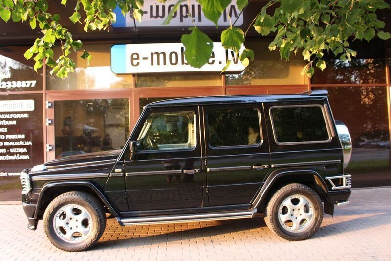 Gebraucht Mercedes G320 211 PS (155 kW) 1994 Schwarz SUV