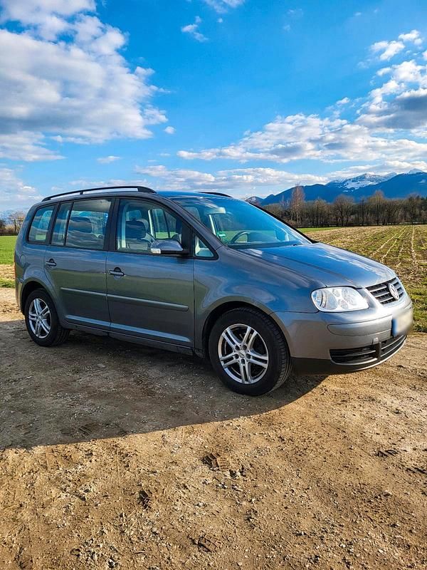 Gebraucht VW Touran 115 PS (84 kW) 2004 Van / Kleinbus