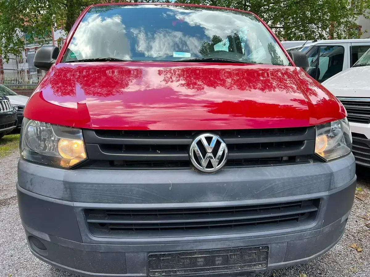 Gebraucht VW Transporter 102 PS (75 kW) 2012 Salsa red Van