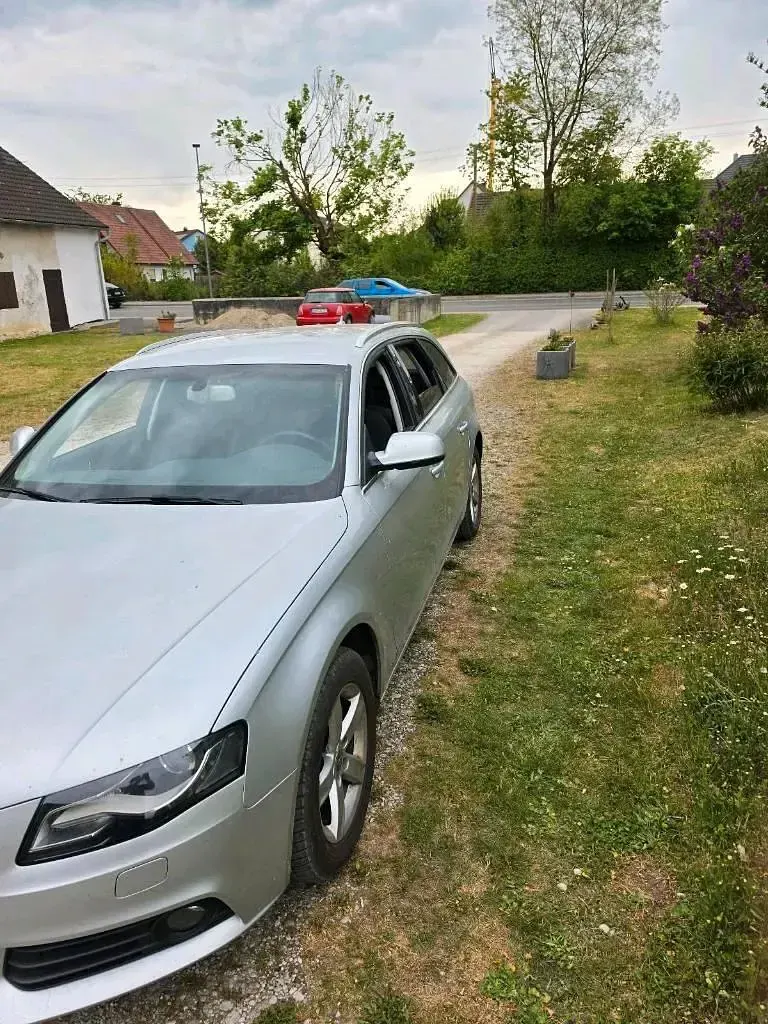 Używany Audi A4 160 KM (117 kW) 2009 Srebrny Kombi