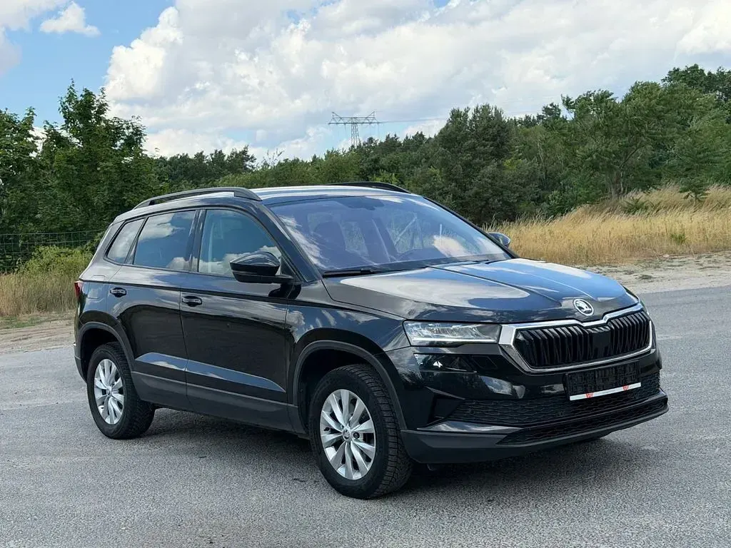 Gebraucht Skoda Karoq 116 PS (85 kW) 2022 Schwarz SUV