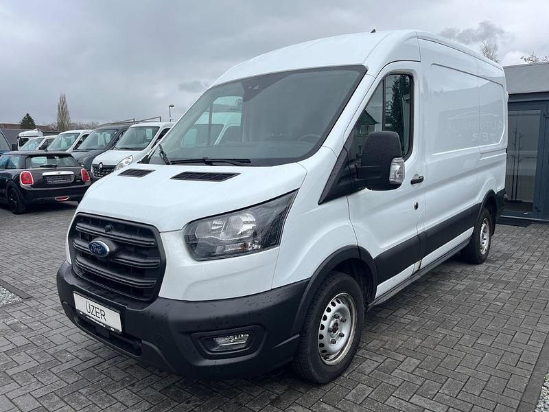 Gebraucht Ford Transit Trend 105 PS (77 kW) 2023 Weiß Van / Kleinbus