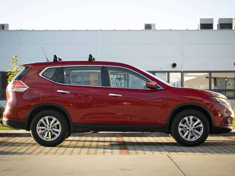 Rot Gebraucht 2016 Nissan X-Trail Acenta SUV | 14.100 € (Fairer Preis) - Bild 1/4