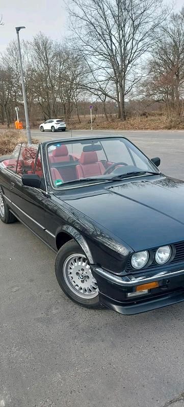 Gebraucht BMW 325 Cabriolet 171 PS (125 kW) 1986 Schwarz Cabrio