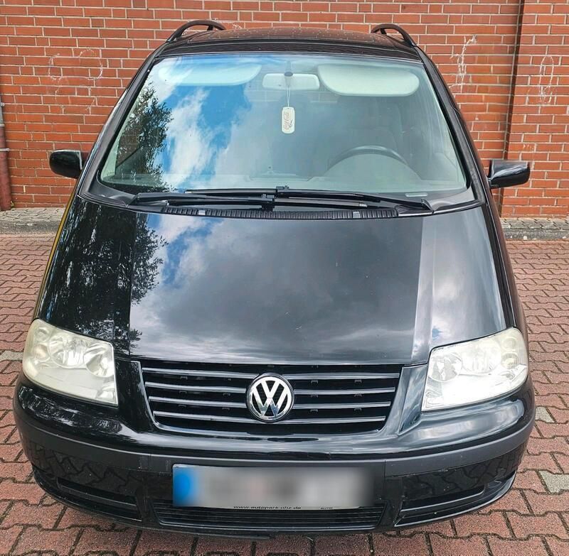 Schwarz Gebraucht 2002 VW Sharan Van / Kleinbus | 1.999 € (Guter Preis) - Bild 1/4
