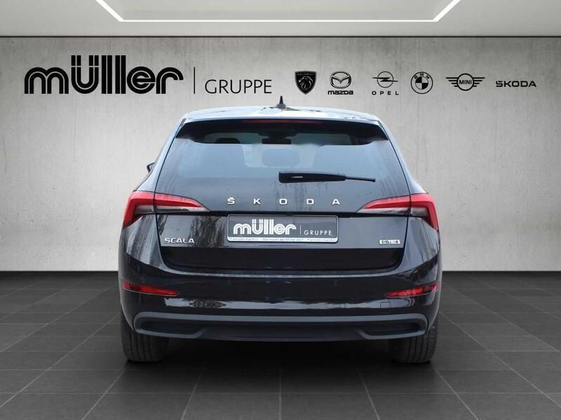 Gebraucht Skoda Scala Drive 90 PS (66 kW) 2020 Schwarz Kleinwagen