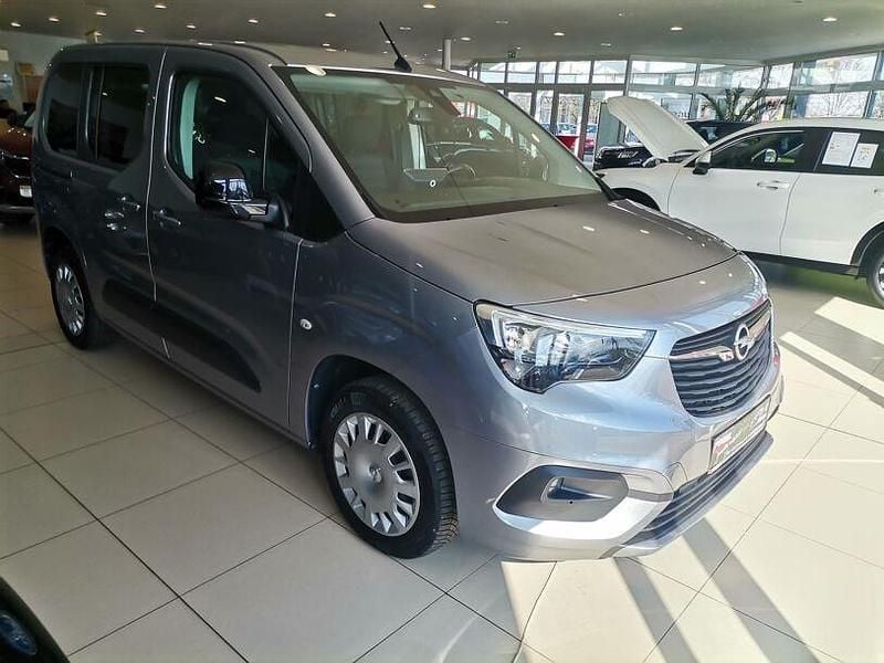 Gebraucht Opel Combo Life Elegance 131 PS (96 kW) 2022 Kontrast grau/quarz silber Van / Kleinbus