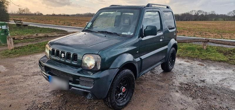 Usado Suzuki Jimny 86 HP (63 kW) 2008 Verde SUV