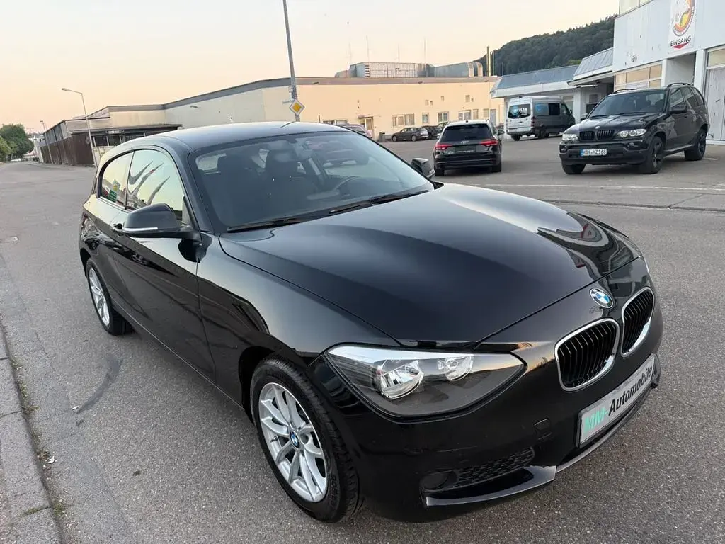Gebraucht BMW 116 136 PS (100 kW) 2014 Schwarz Kleinwagen