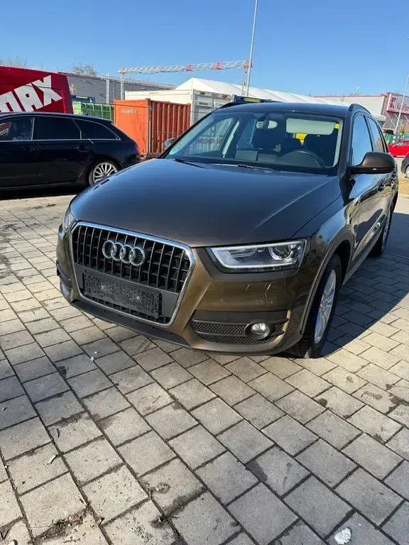 Gebraucht Audi Q3 140 PS (102 kW) 2012 Braun SUV