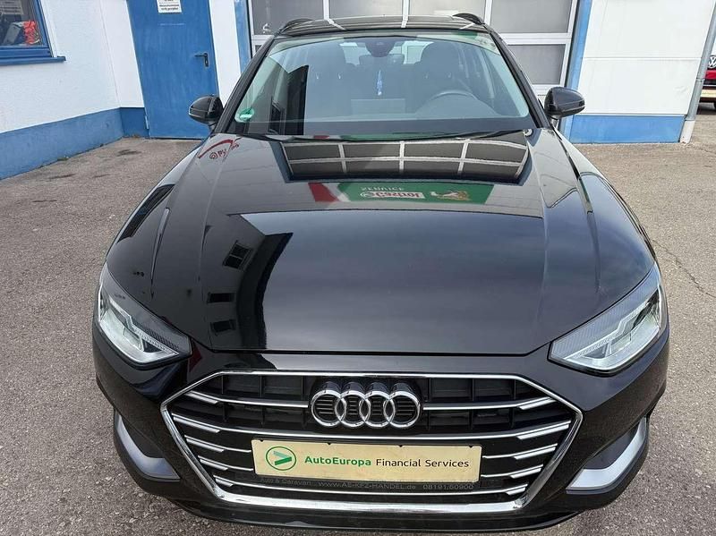 Używany Audi A4 Advanced 204 KM (150 kW) 2020 Czarny Kombi