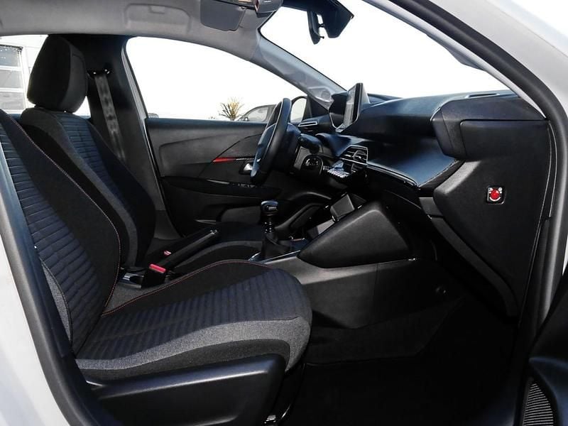 Gebraucht Peugeot 208 Active 101 PS (74 kW) 2023 Weiß Kleinwagen