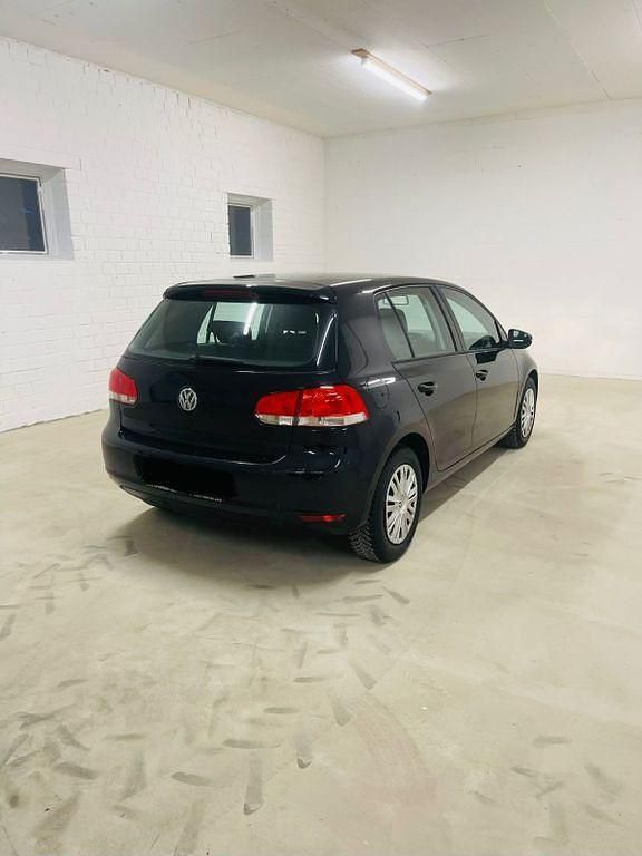 Gebraucht VW Golf VI Trendline 80 PS (58 kW) 2010 Schwarz Kleinwagen