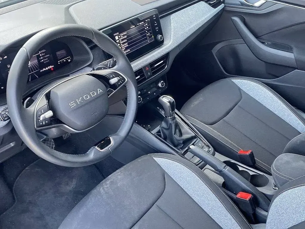 Usata Skoda Scala Selection 116 CV (85 kW) 2025 Grigio Utilitaria