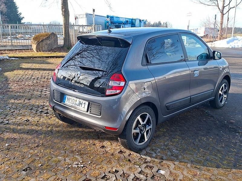 Gebraucht Renault Twingo LIMITED 90 PS (66 kW) 2018 Grau Kleinwagen