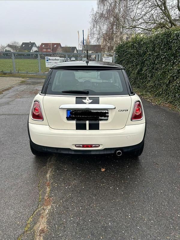 Gebraucht Mini Cooper 122 PS (89 kW) 2011 Kleinwagen