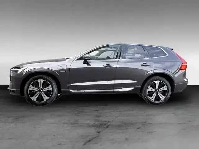 Gebraucht Volvo XC60 Business Edition 398 PS (292 kW) 2025 Grau SUV