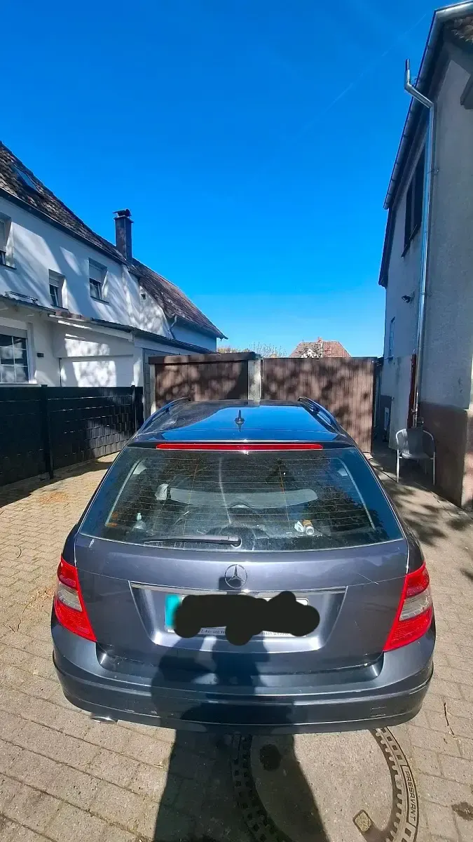 Gebraucht Mercedes C180 120 PS (88 kW) 2011 Grau Kombi
