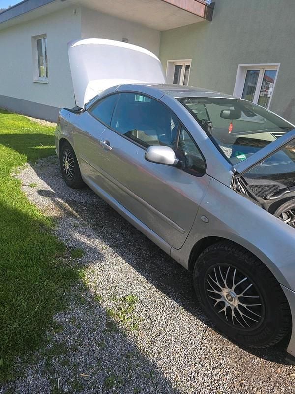 Gebraucht Peugeot 307 CC 136 PS (100 kW) 2004 Silber Cabrio