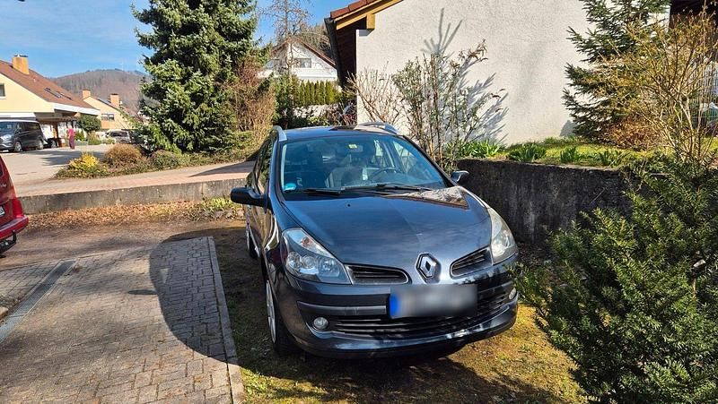 Gebraucht Renault Clio GrandTour 75 PS (55 kW) 2009 Grau Kombi