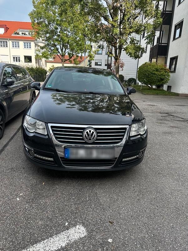 Schwarz Gebraucht 2007 VW Passat Limousine | 4.499 € (Fairer Preis) - Bild 1/4