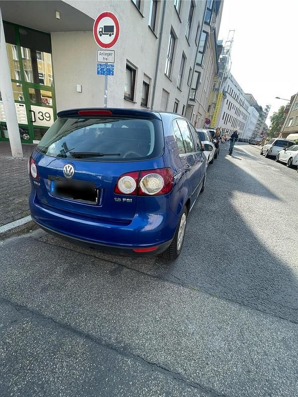 Blau Gebraucht 2006 VW Golf Plus Van / Kleinbus | 1.199 € (Superpreis) - Bild 1/4