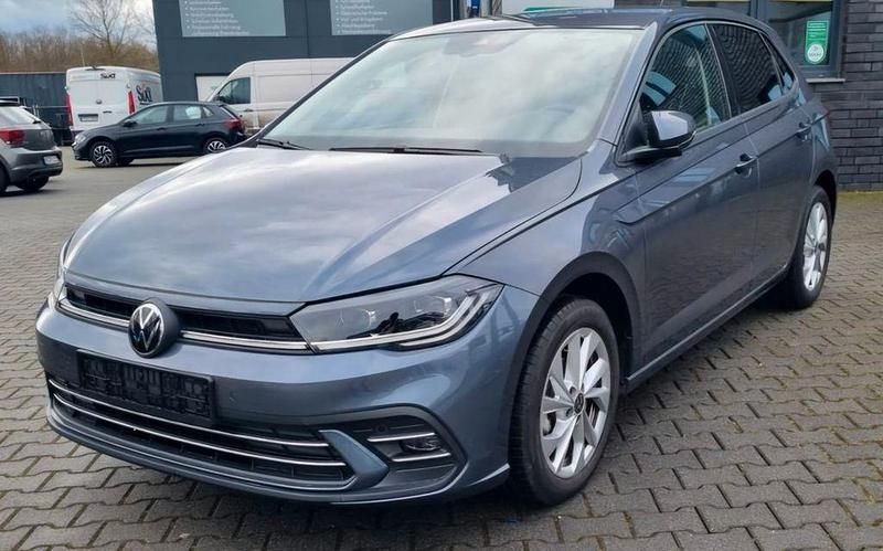 Grau Gebraucht 2023 VW Polo Kleinwagen | 17.990 € (Fairer Preis) - Bild 1/4