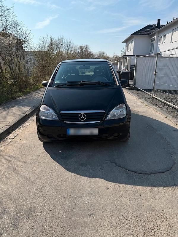 Gebraucht Mercedes A140 82 PS (60 kW) 2000 Schwarz Kleinwagen