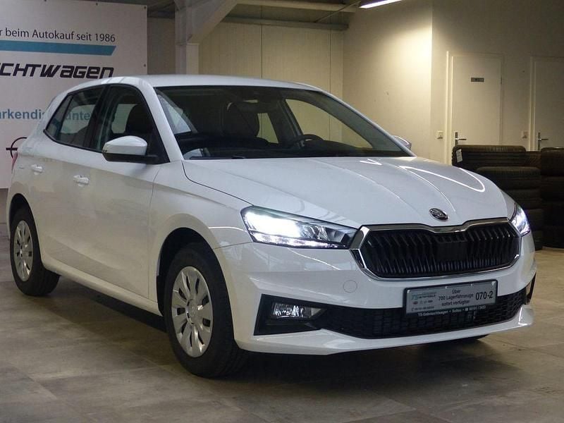 Neu Skoda Fabia 116 PS (85 kW) 2025 Verschiedene Limousine