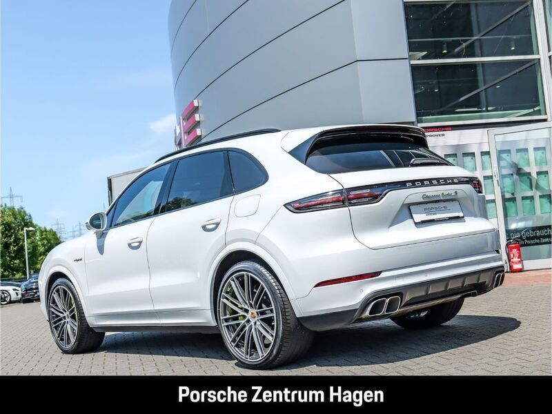 Gebraucht Porsche Cayenne Turbo S 680 PS (500 kW) 2019 Carraraweißmetallic SUV