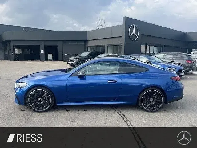 Gebraucht Mercedes CLE450 AMG 381 PS (280 kW) 2024 Metalliclack spektralblau Coupé
