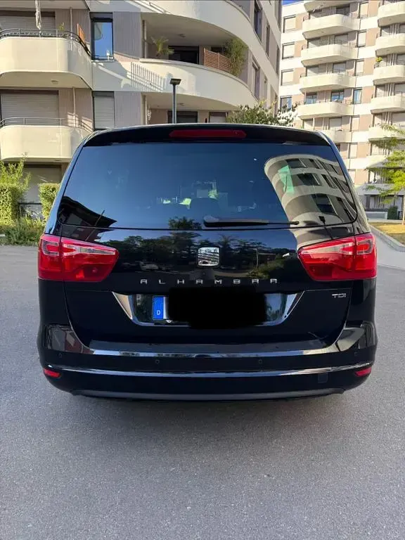 Gebraucht Seat Alhambra Sport 140 PS (102 kW) 2014 Schwarz Van / Kleinbus