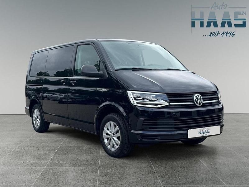 Deep black perleffekt Gebraucht 2018 VW Multivan Van | 37.490 € (Fairer Preis) - Bild 1/4