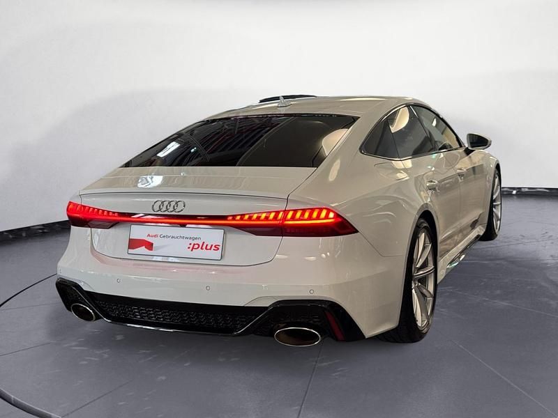 Gebraucht Audi RS7 Ambiente 600 PS (441 kW) 2022 Gletscherweiß metallic Kleinwagen