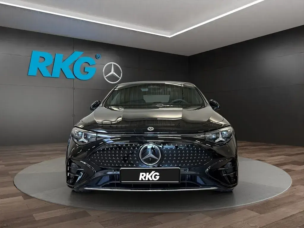 Gebraucht Mercedes CLA 250+ AMG 200 kW (272 PS) 2026 Schwarz Limousine