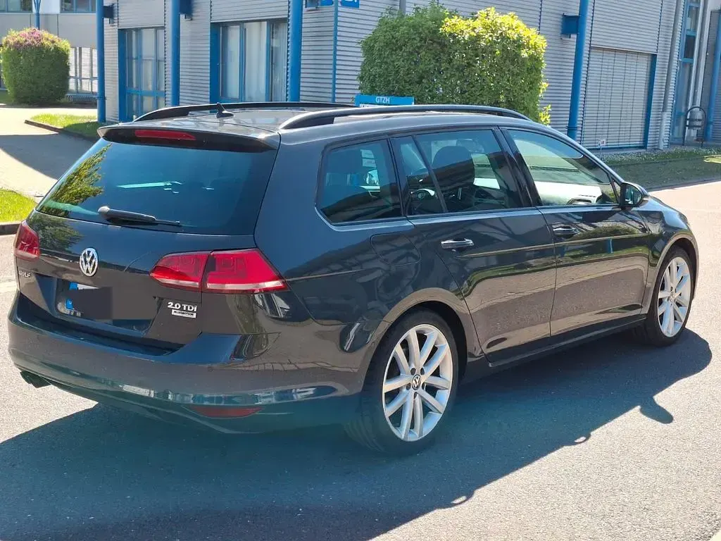 Second-hand VW Golf VII Comfortline 150 CP (110 kW) 2015 Gri Break