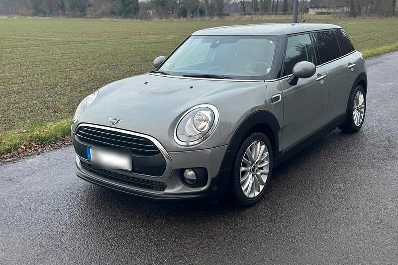 Grau Gebraucht 2018 Mini One Clubman Kombi | 15.900 € (Guter Preis) - Bild 1/4