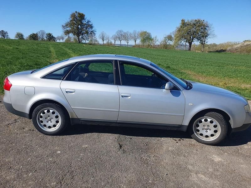 Gebraucht Audi A6 163 PS (119 kW) 2000 Silber Limousine